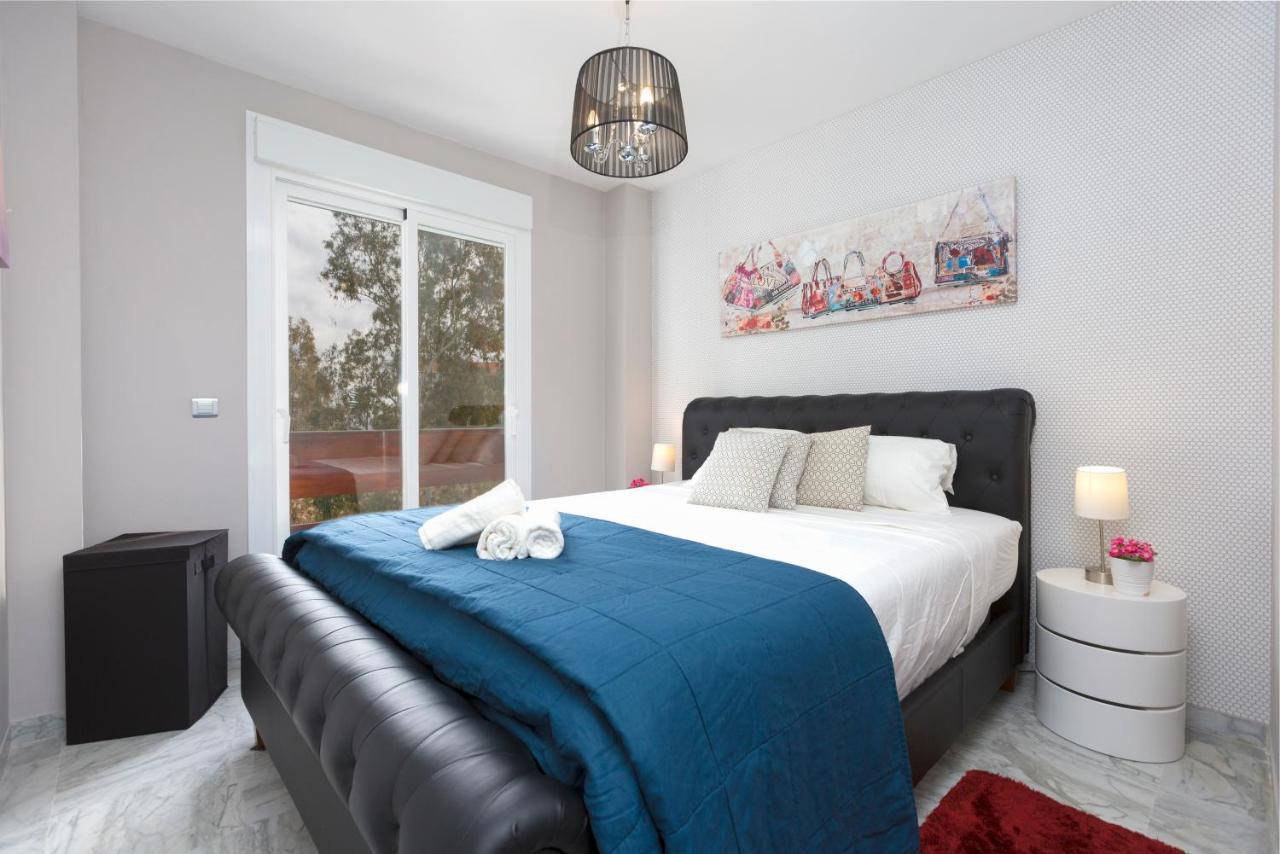 4 Bedroom Apartment In Puerto Banus 150 Meters From The Beach Marbella Exterior photo