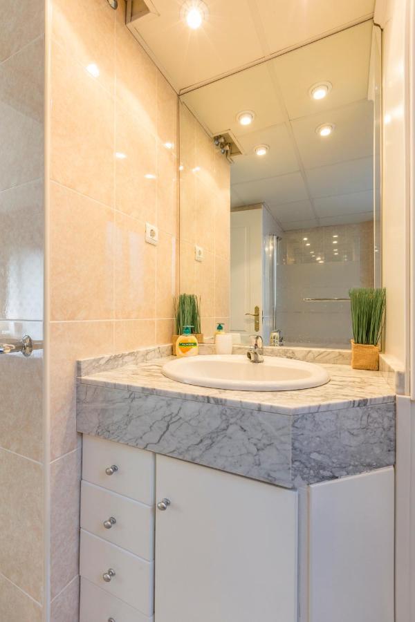 4 Bedroom Apartment In Puerto Banus 150 Meters From The Beach Marbella Exterior photo